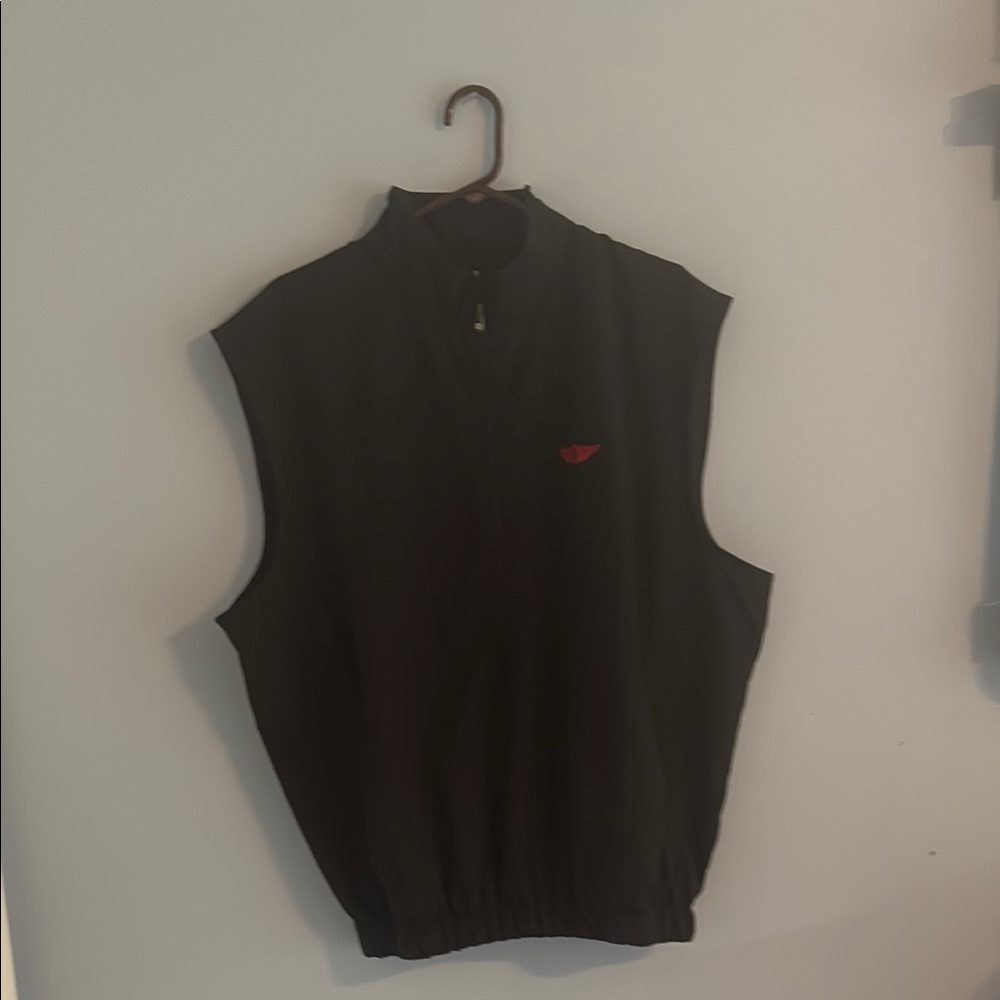 FootJoy Black Sleeveless Vest for Versatile Layering